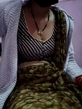 Snapshot of FeltedEuropium chatting on January 8, 2025, 8:49 am FeltedEuropium online show from January 8, 2025, 8:49 am