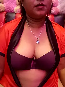 ella mariya online show from October 8, 2025, 6:38 pm