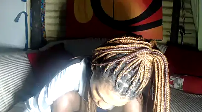 Snapshot of hoittytoittyxx chatting on February 5, 2025, 9:40 pm hoittytoittyxx online show from February 5, 2025, 9:40 pm