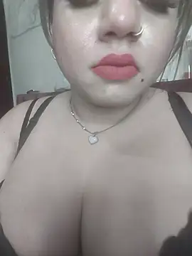 Snapshot of Ta_sonia_07 chatting on March 28, 2026, 5:45 pm Ta sonia 07 online show from March 28, 2026, 5:45 pm