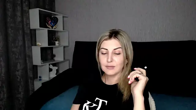 Snapshot of Amelia_Harper chatting on December 10, 2024, 3:12 pm Amelia Harper online show from December 10, 2024, 3:12 pm