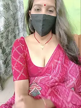 Snapshot of SVsexyCOUPAL chatting on May 18, 2026, 6:52 am SVsexyCOUPAL online show from May 18, 2026, 6:52 am