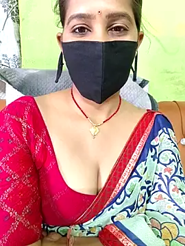 Snapshot of SVsexyCOUPAL chatting on June 9, 2026, 10:49 am SVsexyCOUPAL online show from June 9, 2026, 10:49 am