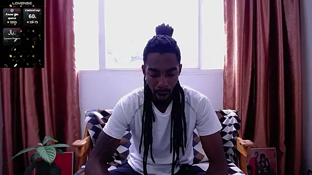 Snapshot of Malkon_Big chatting on May 3, 2026, 6:25 pm Malkon Big online show from May 3, 2026, 6:25 pm