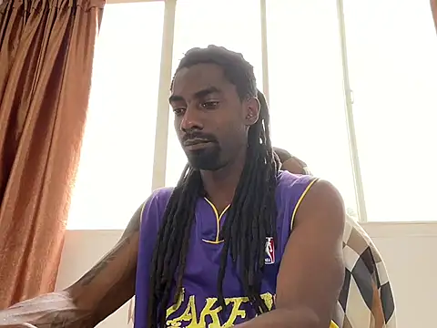 Snapshot of Malkon_Big chatting on July 2, 2026, 8:04 pm Malkon Big online show from July 2, 2026, 8:04 pm