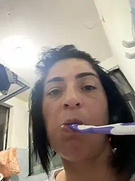 karenlennox1 online show from August 2, 2026, 8:40 pm