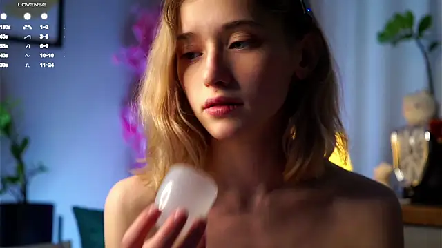 EdlinHargus online show from March 8, 2025, 7:38 am