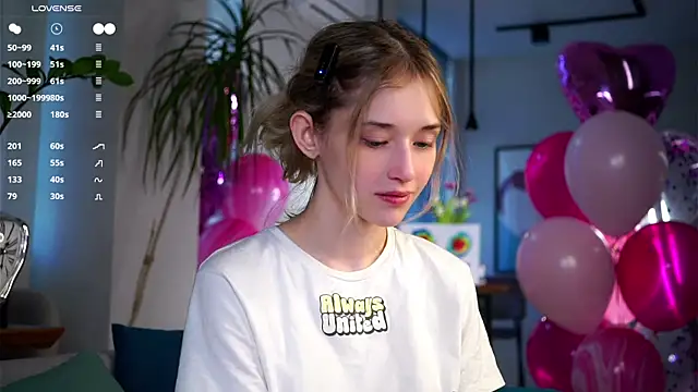 EdlinHargus online show from March 13, 2025, 2:49 am