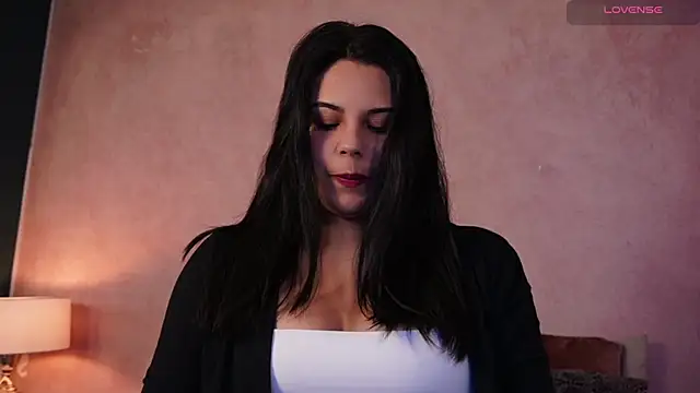 Sophia wilsonn  online show from May 21, 2026, 11:17 am