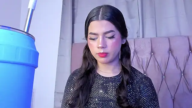 Snapshot of Ashley_piinkk_ chatting on March 20, 2025, 12:00 pm Ashley piinkk online show from March 20, 2025, 12:00 pm