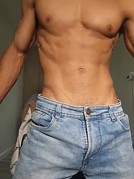 Jhonyblack 1 online show from June 19, 2026, 5:06 pm
