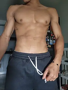 Jhonyblack 1 online show from June 23, 2026, 11:36 pm