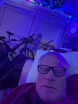 Snapshot of Mimmoromeo1973 chatting on March 7, 2026, 5:26 am Mimmoromeo1973 online show from March 7, 2026, 5:26 am