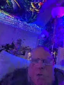 Snapshot of Mimmoromeo1973 chatting on March 24, 2026, 3:11 am Mimmoromeo1973 online show from March 24, 2026, 3:11 am