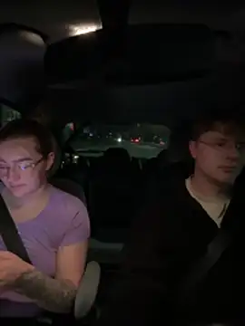 xX HotCouple Xx online show from November 4, 2025, 8:41 pm