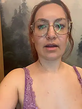 ladoucedu34 online show from March 15, 2026, 4:24 pm