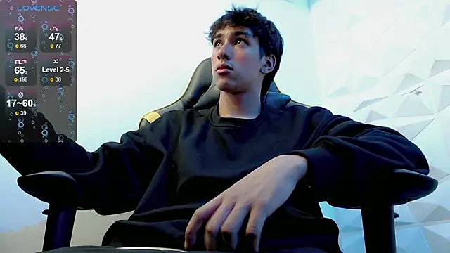 Snapshot of Jake_tripp chatting on January 25, 2025, 3:40 am Jake tripp online show from January 25, 2025, 3:40 am