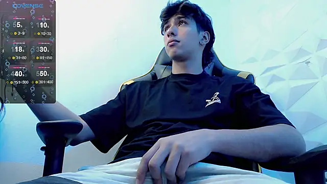 Snapshot of Jake_tripp chatting on March 21, 2025, 3:12 am Jake tripp online show from March 21, 2025, 3:12 am