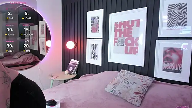 Snapshot of Kayla_stern_ chatting on November 8, 2025, 7:34 pm Kayla stern online show from November 8, 2025, 7:34 pm