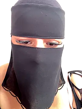 mari layali online show from November 24, 2025, 12:16 pm