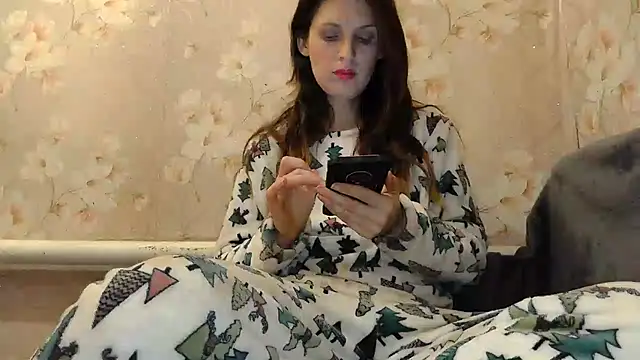 Snapshot of RitaSunnyX chatting on December 21, 2024, 7:45 am RitaSunnyX online show from December 21, 2024, 7:45 am