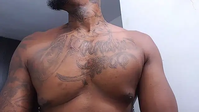 jhon tomson1 online show from October 20, 2025, 11:05 pm