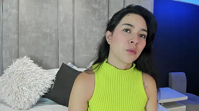 Snapshot of Susa1userma_ chatting on May 4, 2026, 11:28 am Susa1userma online show from May 4, 2026, 11:28 am