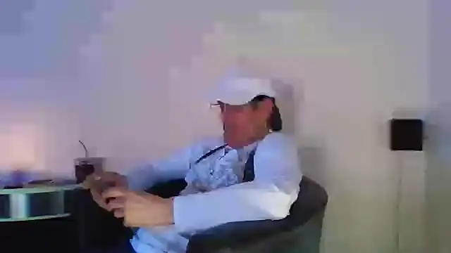 Minm666 online show from February 28, 2025, 10:28 pm