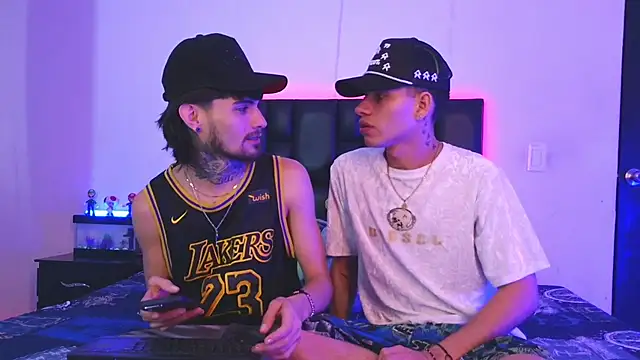 Snapshot of Brutal_Sex_Fucking chatting on October 14, 2025, 11:16 pm Brutal Sex Fucking online show from October 14, 2025, 11:16 pm