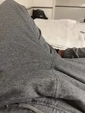 Snapshot of young1fucker chatting on December 15, 2024, 3:20 pm young1fucker online show from December 15, 2024, 3:20 pm