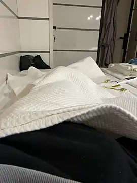 Snapshot of young1fucker chatting on December 16, 2024, 8:48 pm young1fucker online show from December 16, 2024, 8:48 pm