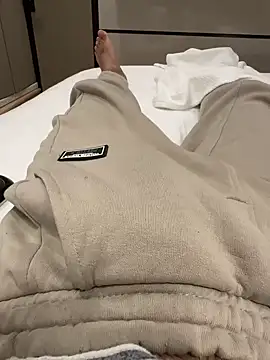 Snapshot of young1fucker chatting on January 2, 2025, 8:06 am young1fucker online show from January 2, 2025, 8:06 am