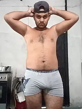 travieso2893 online show from March 6, 2026, 11:28 am