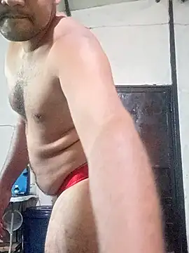 Snapshot of travieso2893 chatting on May 18, 2026, 11:27 am travieso2893 online show from May 18, 2026, 11:27 am