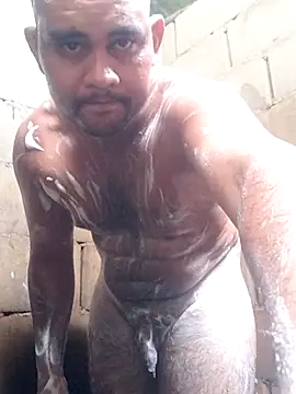 Snapshot of travieso2893 chatting on May 22, 2026, 7:19 pm travieso2893 online show from May 22, 2026, 7:19 pm
