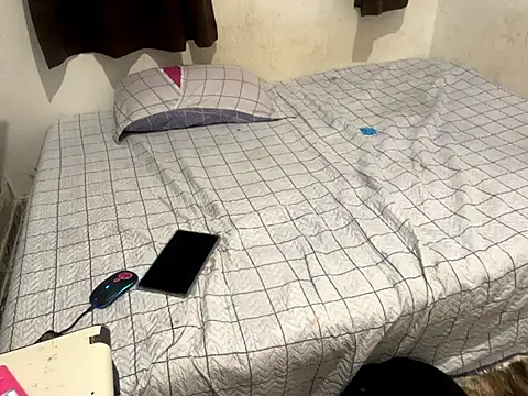 Snapshot of morenaindiaofc chatting on March 5, 2025, 8:10 am morenaindiaofc online show from March 5, 2025, 8:10 am