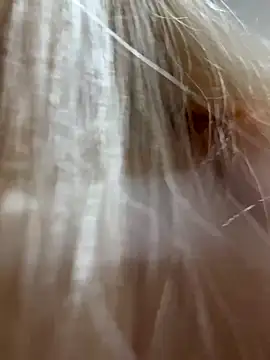 Snapshot of Lolitaxlola chatting on September 28, 2025, 12:10 pm Lolitaxlola online show from September 28, 2025, 12:10 pm