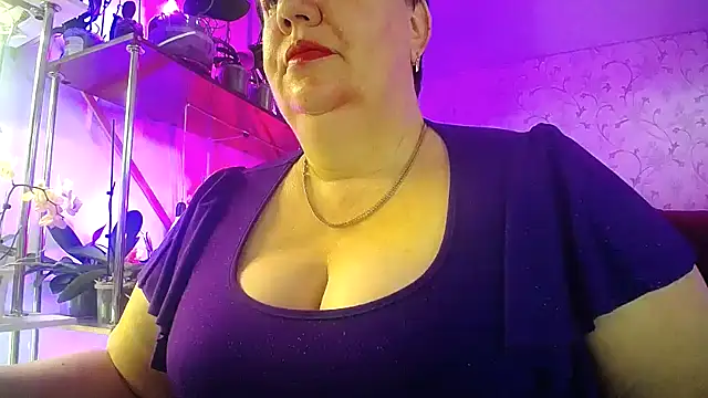  Sweet Woman online show from March 20, 2026, 6:18 am