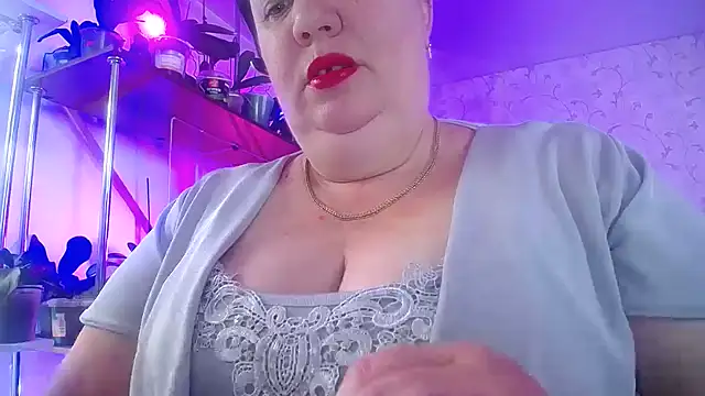  Sweet Woman online show from July 5, 2026, 7:37 am