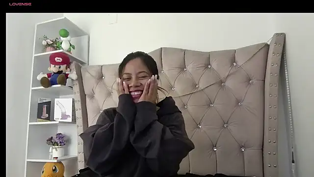 Snapshot of Sweet_Orianaa chatting on June 21, 2026, 2:30 pm Sweet Orianaa online show from June 21, 2026, 2:30 pm