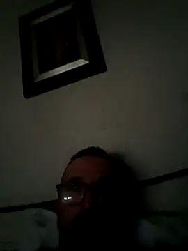 Snapshot of Porco81cazzo chatting on March 22, 2026, 6:39 am Porco81cazzo online show from March 22, 2026, 6:39 am