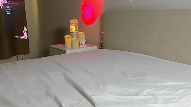 Emmanuelleee online show from March 16, 2025, 10:22 am