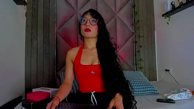 BriaConner  online show from July 7, 2026, 2:58 am