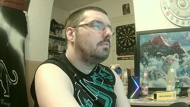 Alucard180287 online show from April 12, 2026, 9:58 am