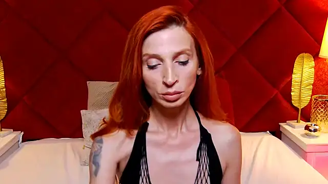 MinnieDrew online show from June 29, 2026, 7:03 pm