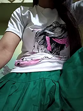 Snapshot of Bulbul_02 chatting on June 24, 2026, 4:55 am Bulbul 02 online show from June 24, 2026, 4:55 am
