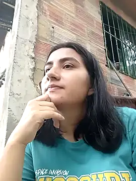 Snapshot of Hellen_Alex chatting on December 9, 2024, 6:14 pm Hellen Alex online show from December 9, 2024, 6:14 pm