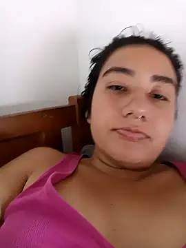 Snapshot of Hellen_Alex chatting on February 6, 2025, 6:35 pm Hellen Alex online show from February 6, 2025, 6:35 pm