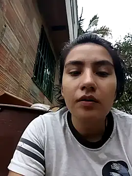 Snapshot of Hellen_Alex chatting on March 4, 2025, 2:53 pm Hellen Alex online show from March 4, 2025, 2:53 pm