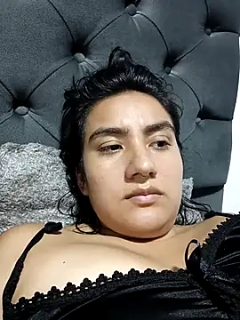 Snapshot of Hellen_Alex chatting on March 8, 2025, 10:02 pm Hellen Alex online show from March 8, 2025, 10:02 pm